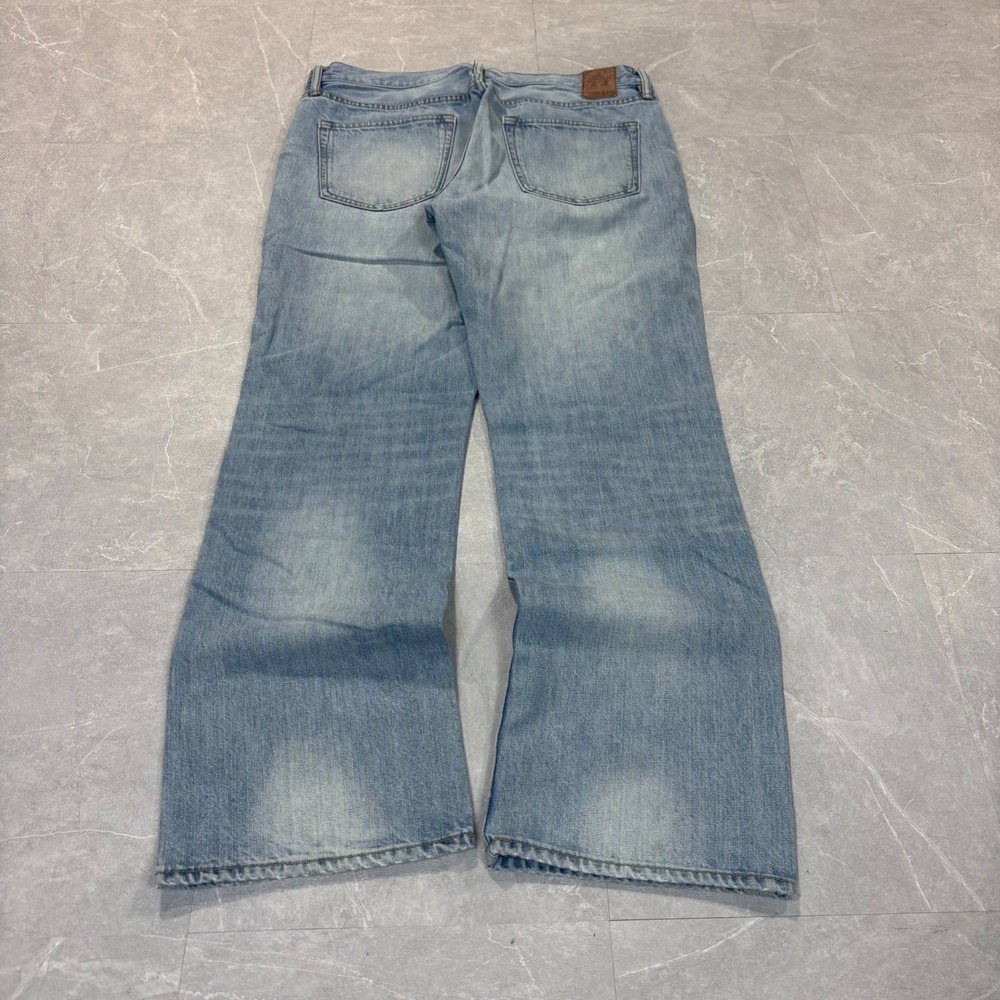 Gap 1969 Mens Bootcut Jeans Light Wash Denim 34x30 Classic 5-Pocket Blue